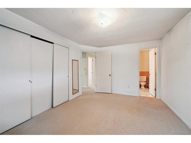 6118 S Lakeview St, Littleton, CO 80120