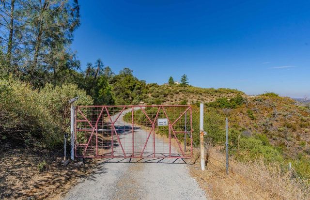 3155 Hawver, San Andreas, CA 95249