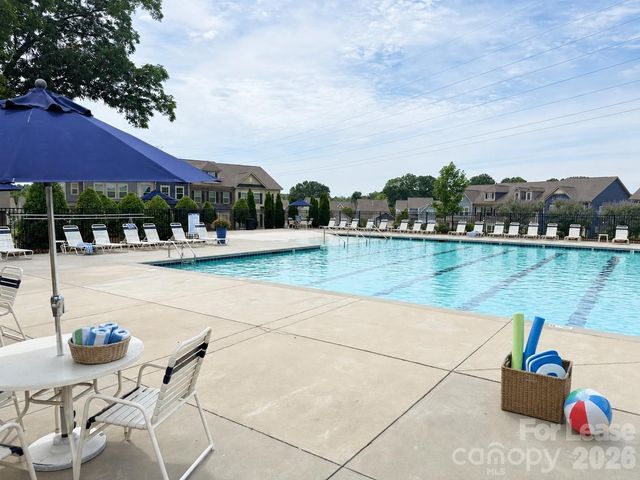 11440 Westbranch Parkway, Davidson, NC 28036