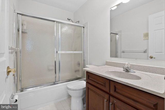 100 ASHFORD DRIVE, Plainsboro, NJ 08536