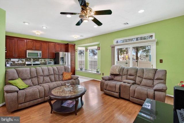 100 ASHFORD DRIVE, Plainsboro, NJ 08536