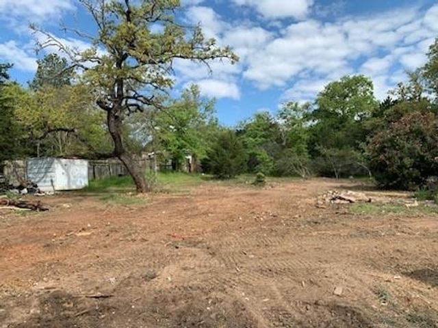 216 Cheyenne DR