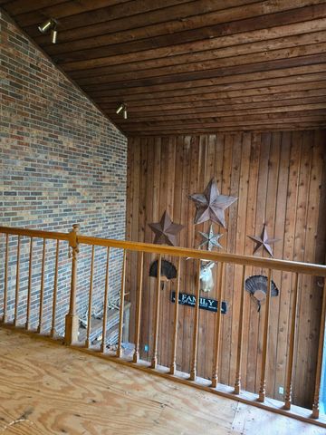 2920 Kissel Road, Evansville, IN 47720