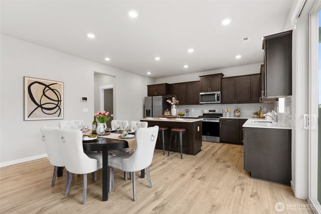 18815 111th Avenue E, Puyallup, WA 98374