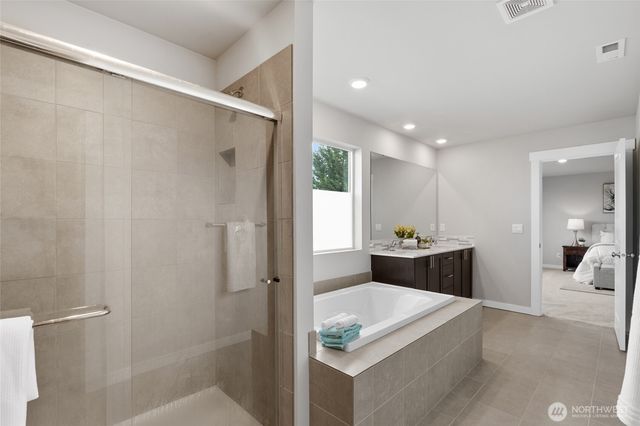 18815 111th Avenue E, Puyallup, WA 98374