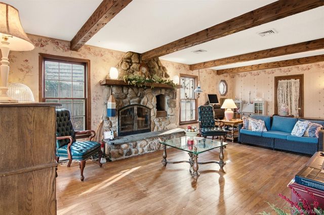 105 Rustic Road, Port Jefferson, NY 11777