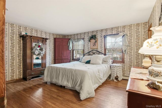 105 Rustic Road, Port Jefferson, NY 11777