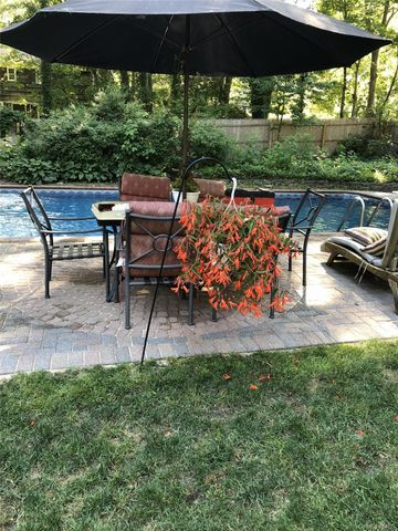 105 Rustic Road, Port Jefferson, NY 11777