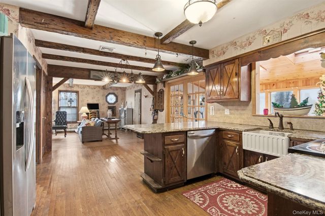 105 Rustic Road, Port Jefferson, NY 11777