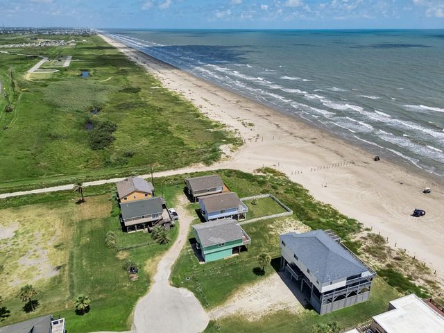 16507 Jamaica Beach Road, Jamaica Beach, TX 77554