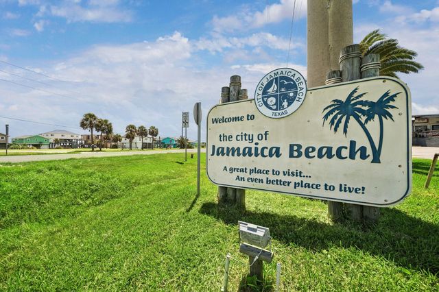 16507 Jamaica Beach Road, Jamaica Beach, TX 77554