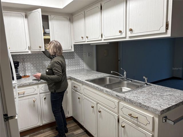 5433 PALM DRIVE, New Port Richey, FL 34652