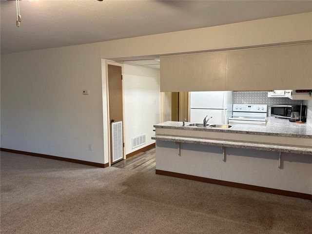 5433 PALM DRIVE, New Port Richey, FL 34652