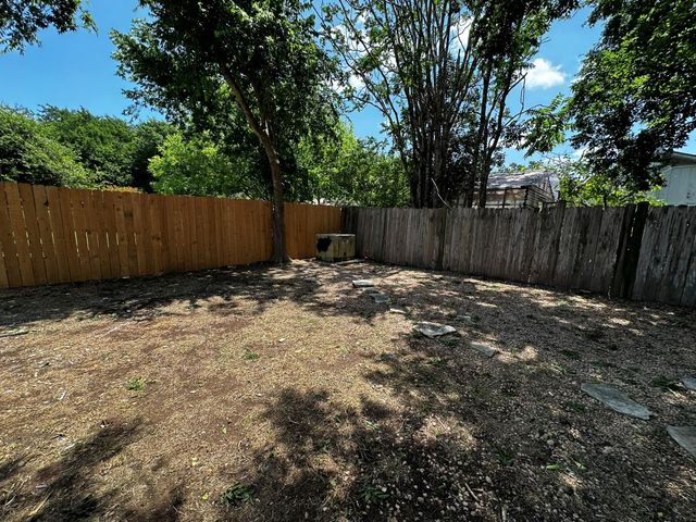 12207 Shropshire BLVD, Austin, TX 78753