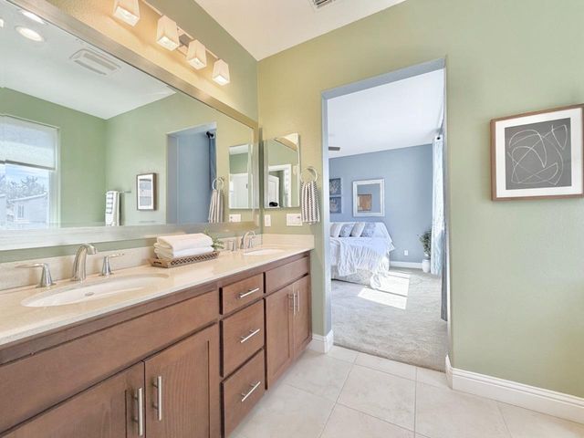 3216 Koso Ter, Davis, CA 95618