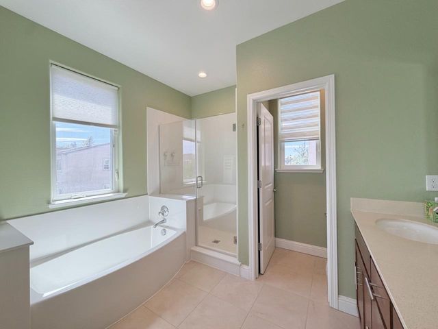 3216 Koso Ter, Davis, CA 95618