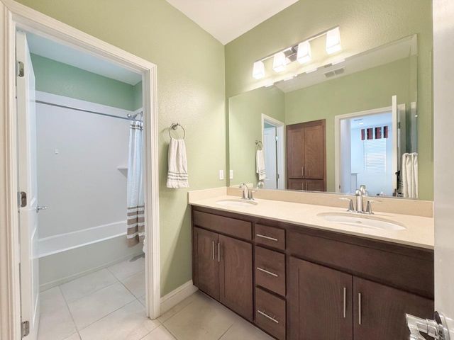 3216 Koso Ter, Davis, CA 95618