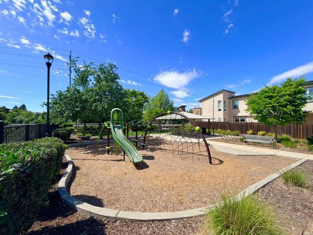 3216 Koso Ter, Davis, CA 95618