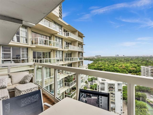 2451 S Brickell Avenue 20M, Miami, FL 33129