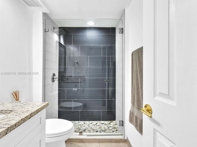 2451 S Brickell Avenue 20M, Miami, FL 33129