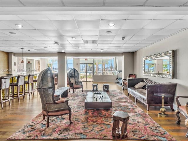 2451 S Brickell Avenue 20M, Miami, FL 33129