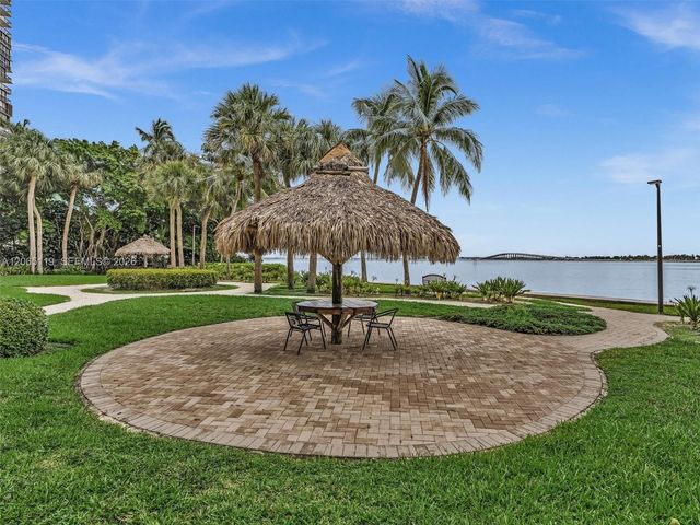 2451 S Brickell Avenue 20M, Miami, FL 33129