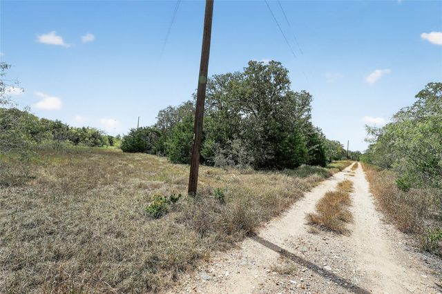 TBD TRACT B McDonald LN W J, Cedar Creek, TX 78612