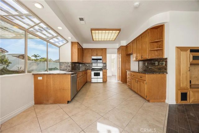 40705 Mountain Pride Drive, Murrieta, CA 92562