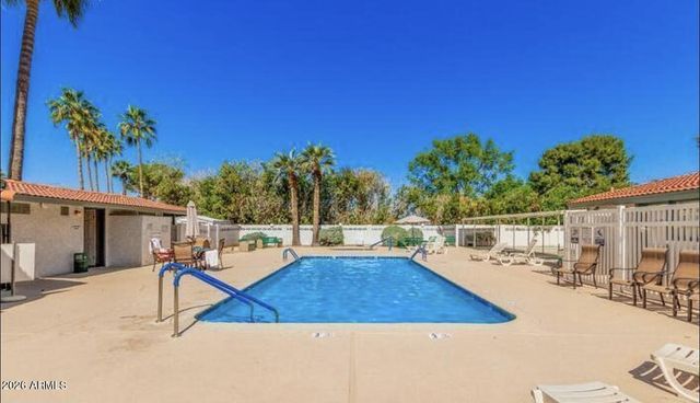 2650 W Union Hills Drive 51, Phoenix, AZ 85027