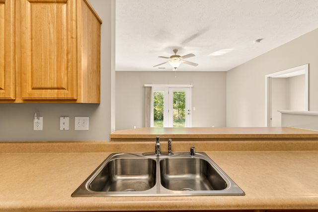 915 Shiredale Drive, Florence, KY 41042
