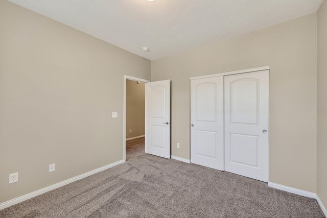 915 Shiredale Drive, Florence, KY 41042