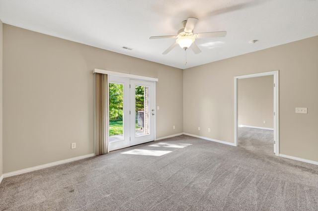 915 Shiredale Drive, Florence, KY 41042
