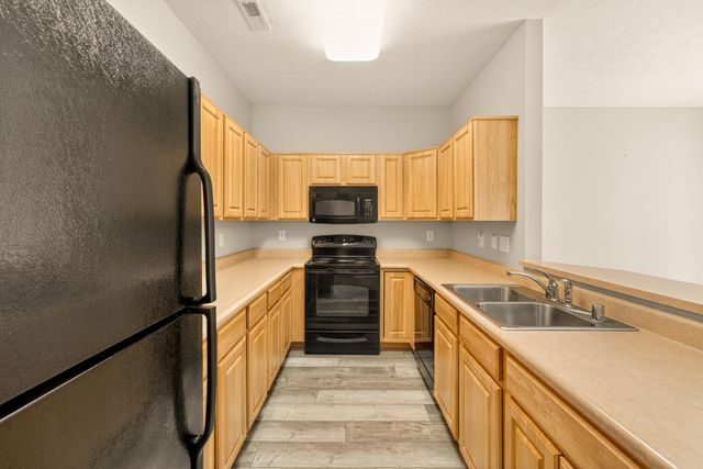 915 Shiredale Drive, Florence, KY 41042