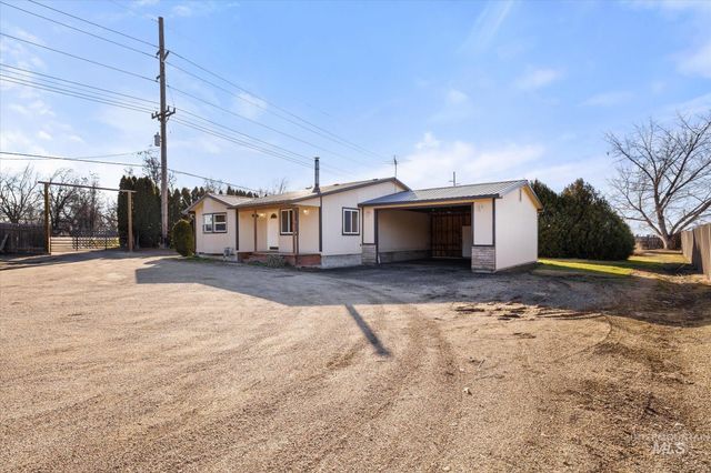 9820 Highway 44, Middleton, ID 83644