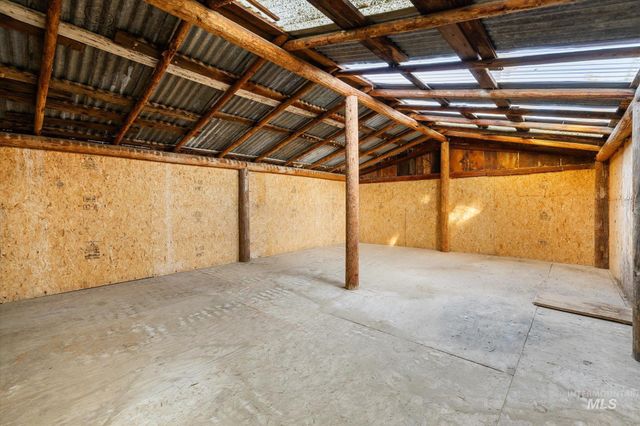 9820 Highway 44, Middleton, ID 83644