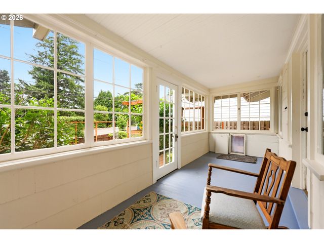1107 W POWELL Blvd, Gresham, OR 97030