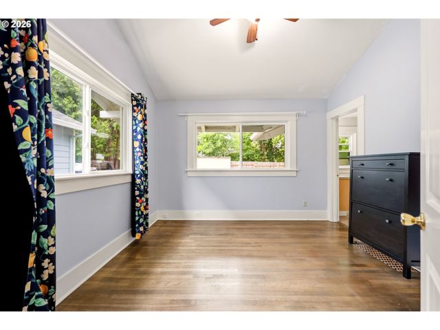1107 W POWELL Blvd, Gresham, OR 97030