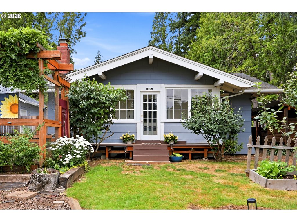 1107 W POWELL Blvd, Gresham, OR 97030