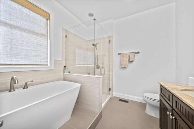 251 Daniel Burnham Square, 701, Columbus, OH 43215