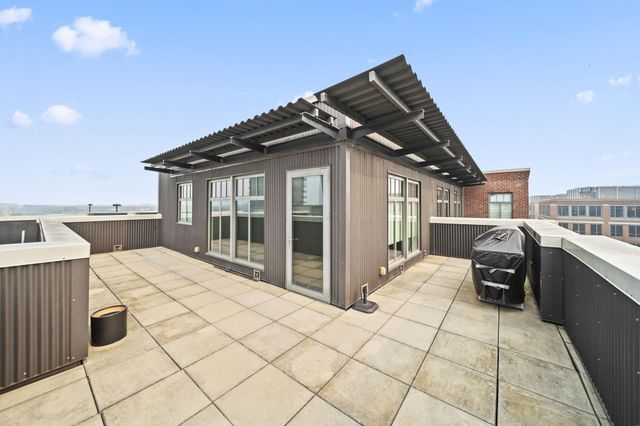 251 Daniel Burnham Square, 701, Columbus, OH 43215