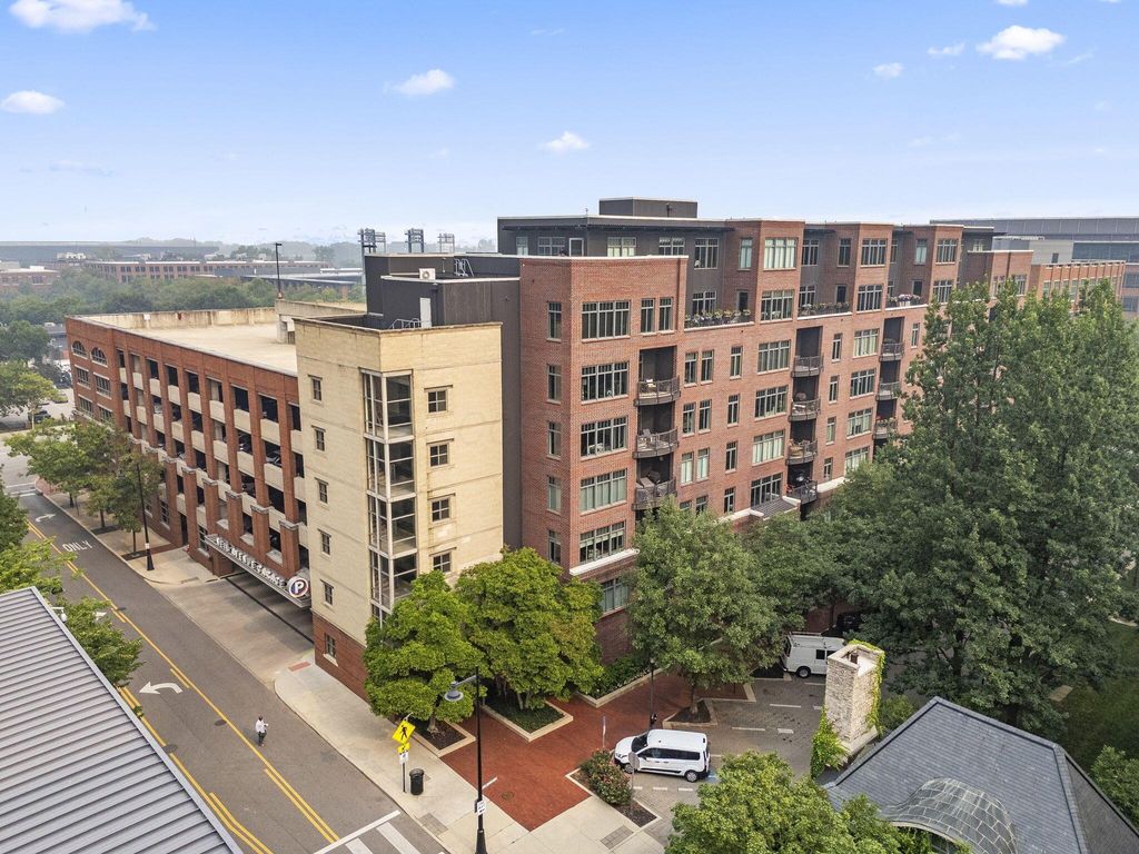251 Daniel Burnham Square, 701, Columbus, OH 43215