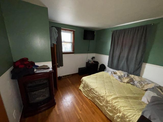 11 Othello St, Brockton, MA 02301
