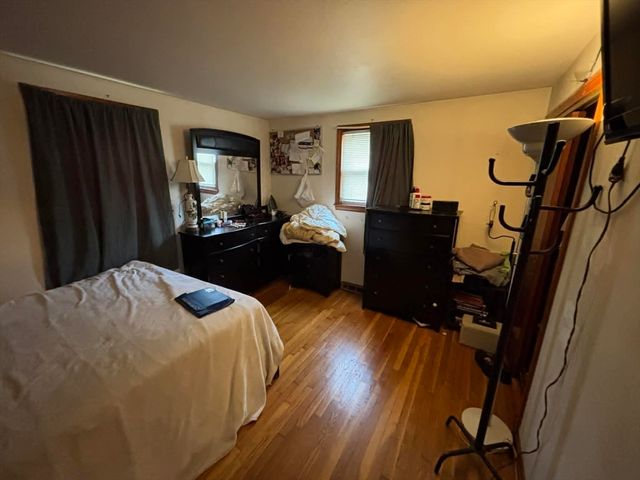 11 Othello St, Brockton, MA 02301