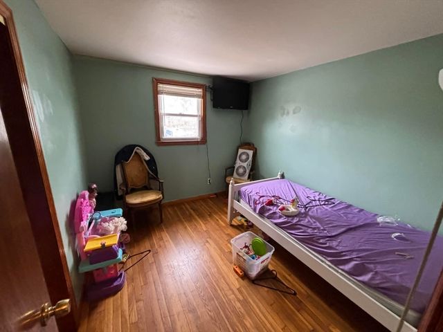 11 Othello St, Brockton, MA 02301