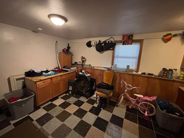 11 Othello St, Brockton, MA 02301