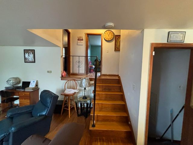 11 Othello St, Brockton, MA 02301