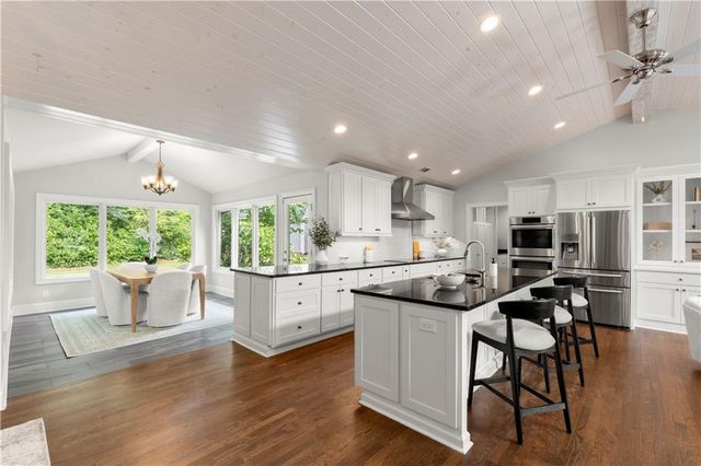 5177 Mount Vernon Way, Atlanta, GA 30338