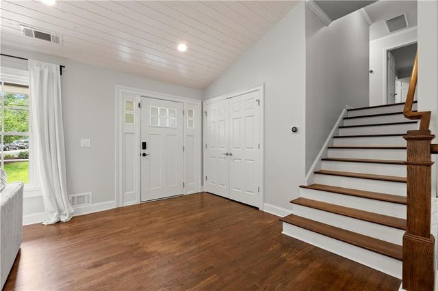 5177 Mount Vernon Way, Atlanta, GA 30338