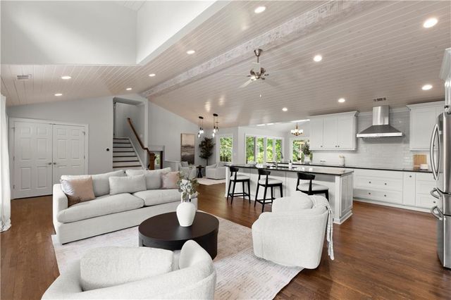 5177 Mount Vernon Way, Atlanta, GA 30338
