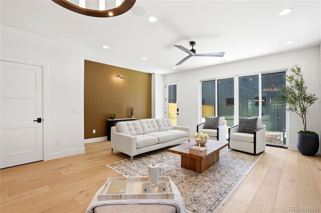 243 S emerson Street, Denver, CO 80209